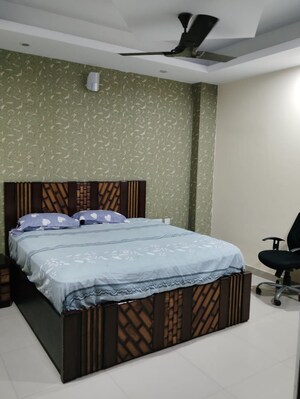 Bedroom in 4 BHK Builder Floor at Green Fields Colony – for Rent