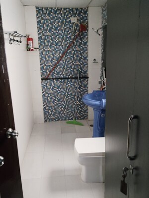 Bathroom in 4 BHK Builder Floor at Green Fields Colony – for Rent