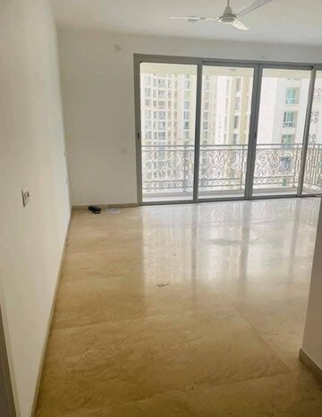 Room in 2 BHK Apartment at Castle Rock, Powai – for Rent