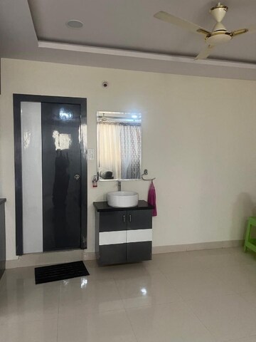 Room in 2 BHK Apartment at Kapra – for Sale