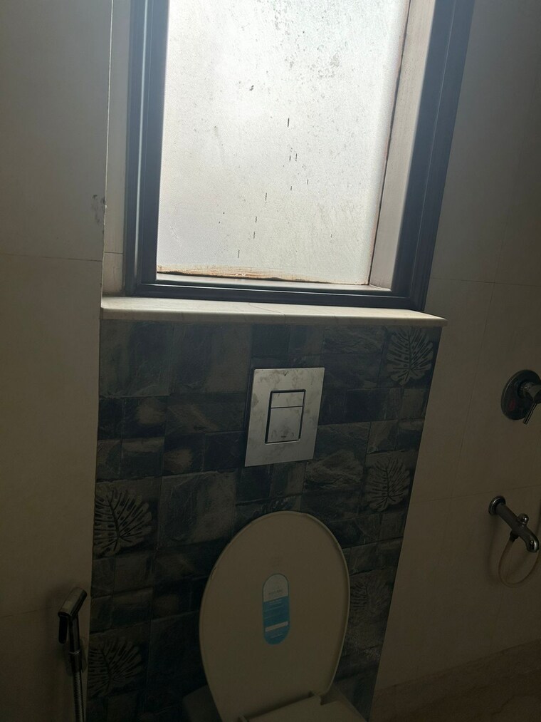 Bathroom, s-27-luxury-homes 3 Bedroom 2000 Sq.Ft. Apartment In Greater Kailash I Delhi 9229202