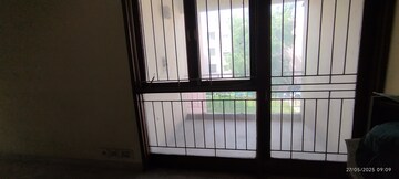  3 BHK Apartment at Vikas Puri – for Sale