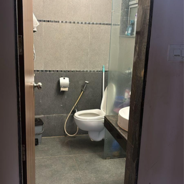 Bathroom in 2 BHK Apartment at Jyoti Tower Andheri West, Dn Nagar – for Rent