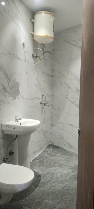 Bathroom in 1 BHK Apartment at Singla South City, Lohgarh – for Rent