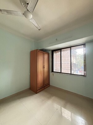 Room in 2 BHK Apartment at Baba Homes Nerul, Nerul – for Rent