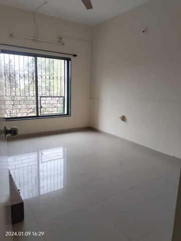 Room in 3 BHK Apartment at Nilaya CHS, Pashan – for Rent