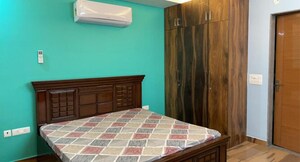 Bedroom in 3 BHK Builder Floor at SAS Tower, Sector 38 – for Rent