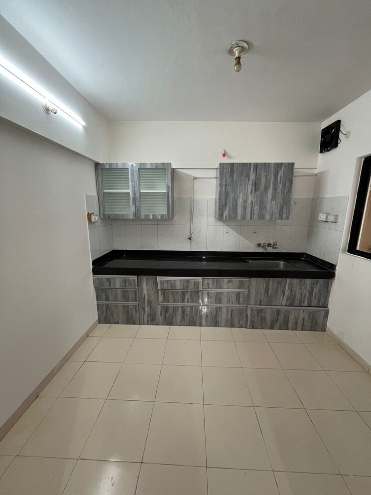 Kitchen, gulmohar-orchids 3 Bedroom 1550 Sq.Ft. Apartment In Kharadi Pune 9229283
