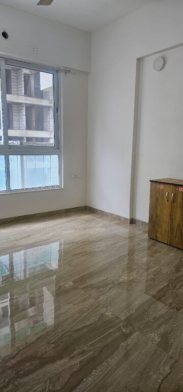 Room in 3 BHK Apartment at VTP Solitaire, Baner – for Rent