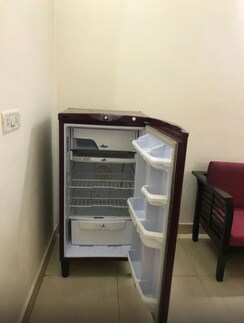 2 BHK Builder Floor For Sale in Lajpat Nagar