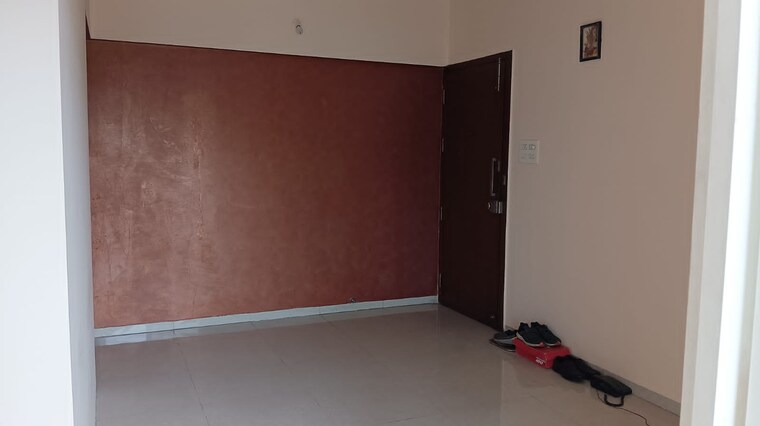 Room, shree-manibhadra-wakad-centre 1 Bedroom 680 Sq.Ft. Apartment In Wakad Pune 9229320
