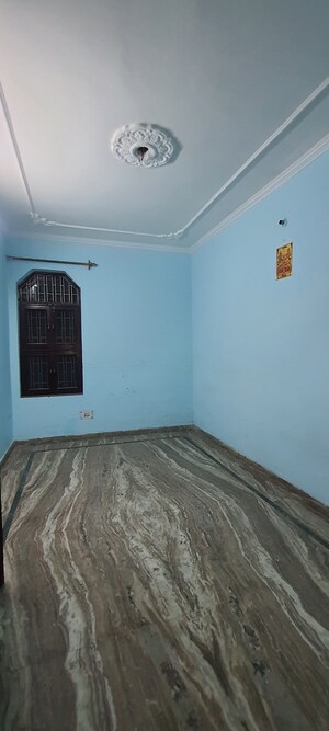 Furnished Amenities in 1.5 BHK Independent House at Sector 3 – for Rent