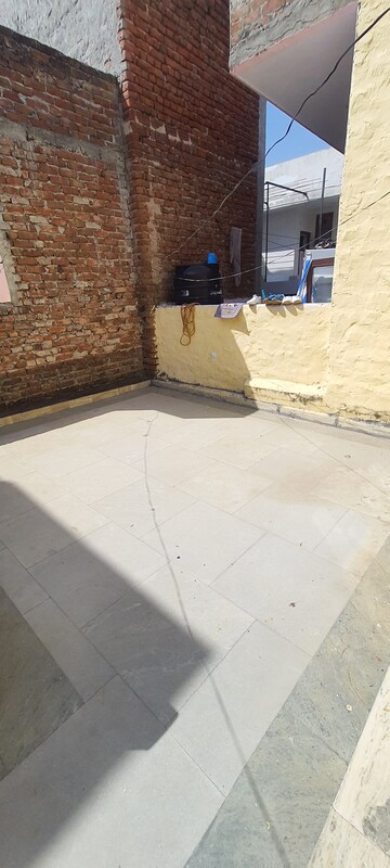 Balcony in 2.5 BHK Independent House at Sector 7 – for Rent