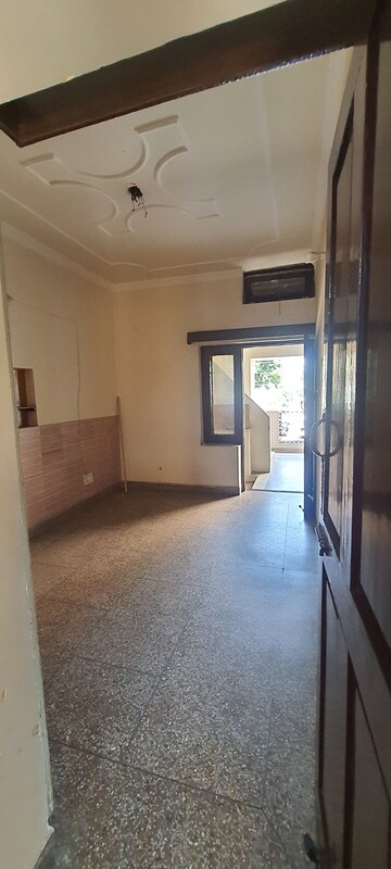 Kitchen in 2.5 BHK Independent House at Sector 7 – for Rent