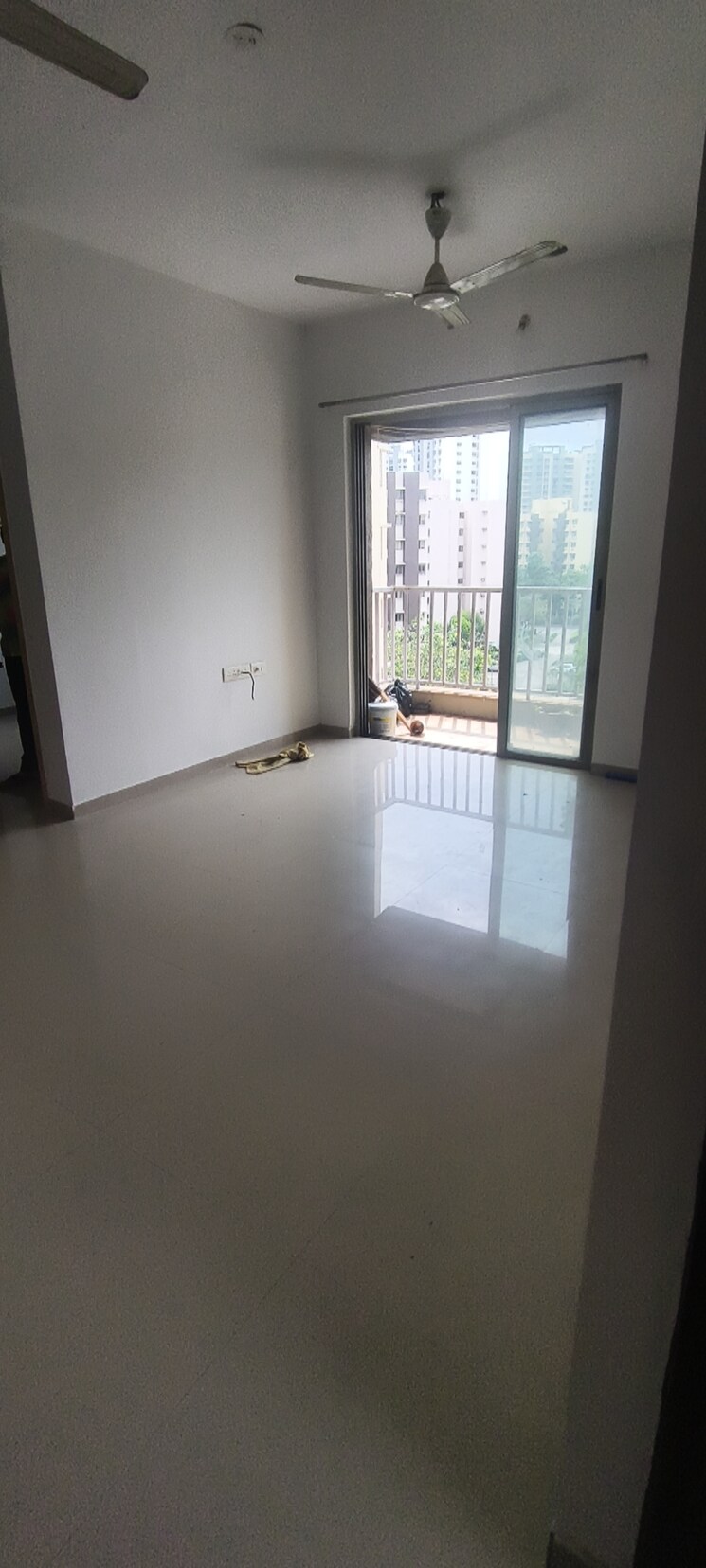 Hall, lodha-casa-rio 1.5 Bedroom 598 Sq.Ft. Apartment In Dombivli East Thane 9229391