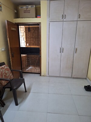 Bathroom in 1 BHK Builder Floor at Chittaranjan Park – for Rent