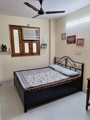 1 BHK Builder Floor For Rent in Chittaranjan Park