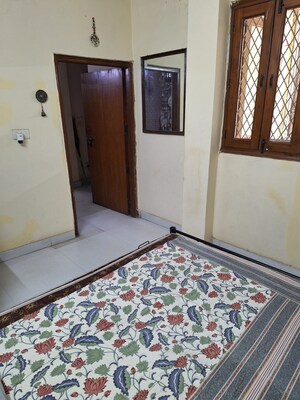 Bedroom in 1 BHK Builder Floor at Chittaranjan Park – for Rent