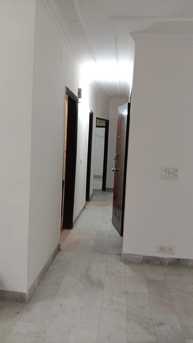 undefined, chittaranjan park 2 Bedroom 125 Sq.Yd. Builder Floor In Chittaranjan Park Delhi 9229408