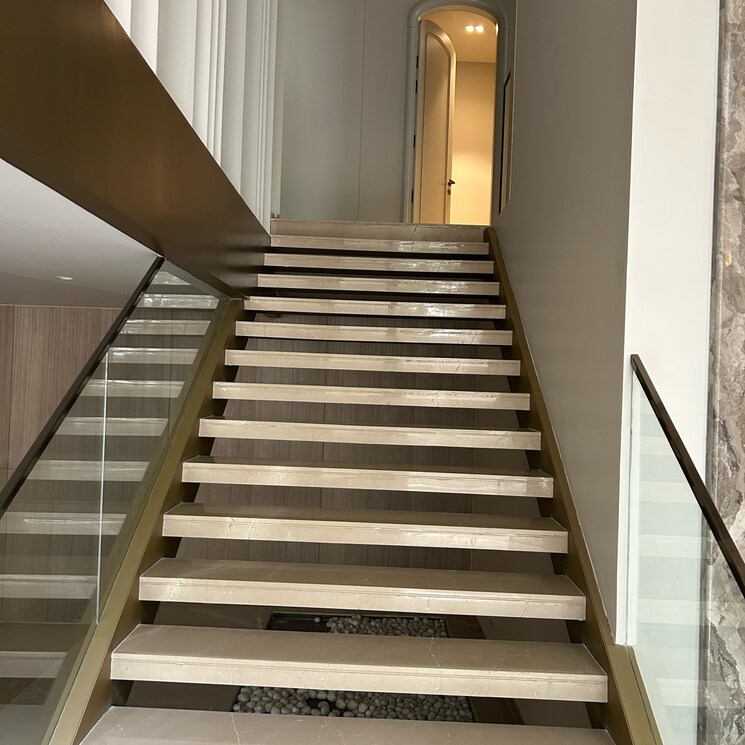 undefined, defence colony 4 Bedroom 8000 Sq.Ft. Builder Floor In Defence Colony Delhi 9229409