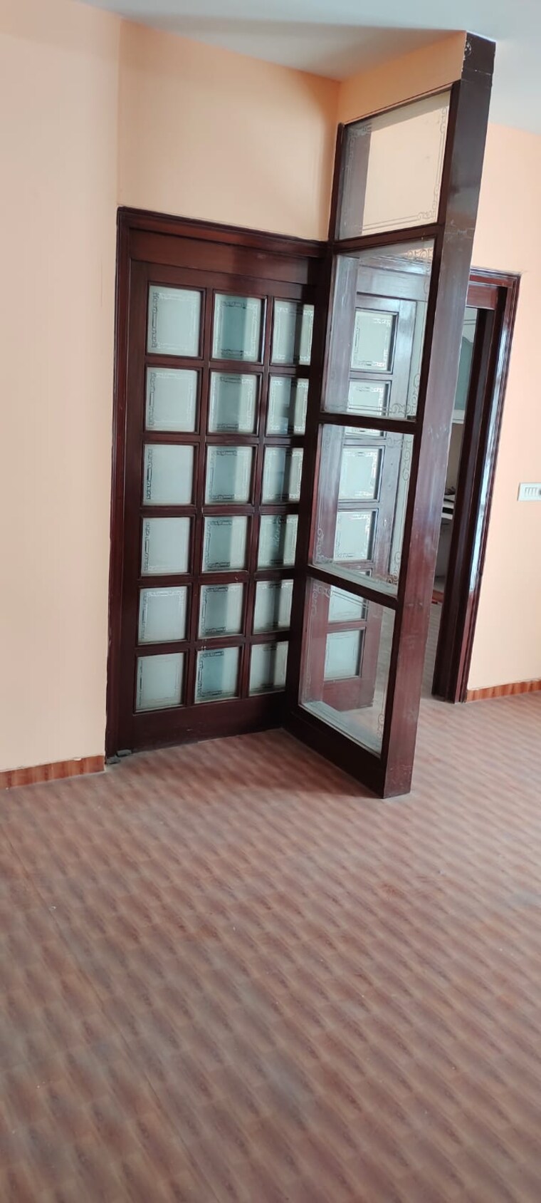 Room, hauz khas 3 Bedroom 2000 Sq.Ft. Builder Floor In Hauz Khas Delhi 9229417