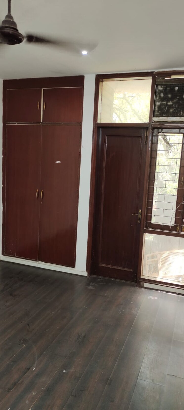 Room, hauz khas 3 Bedroom 2000 Sq.Ft. Builder Floor In Hauz Khas Delhi 9229417