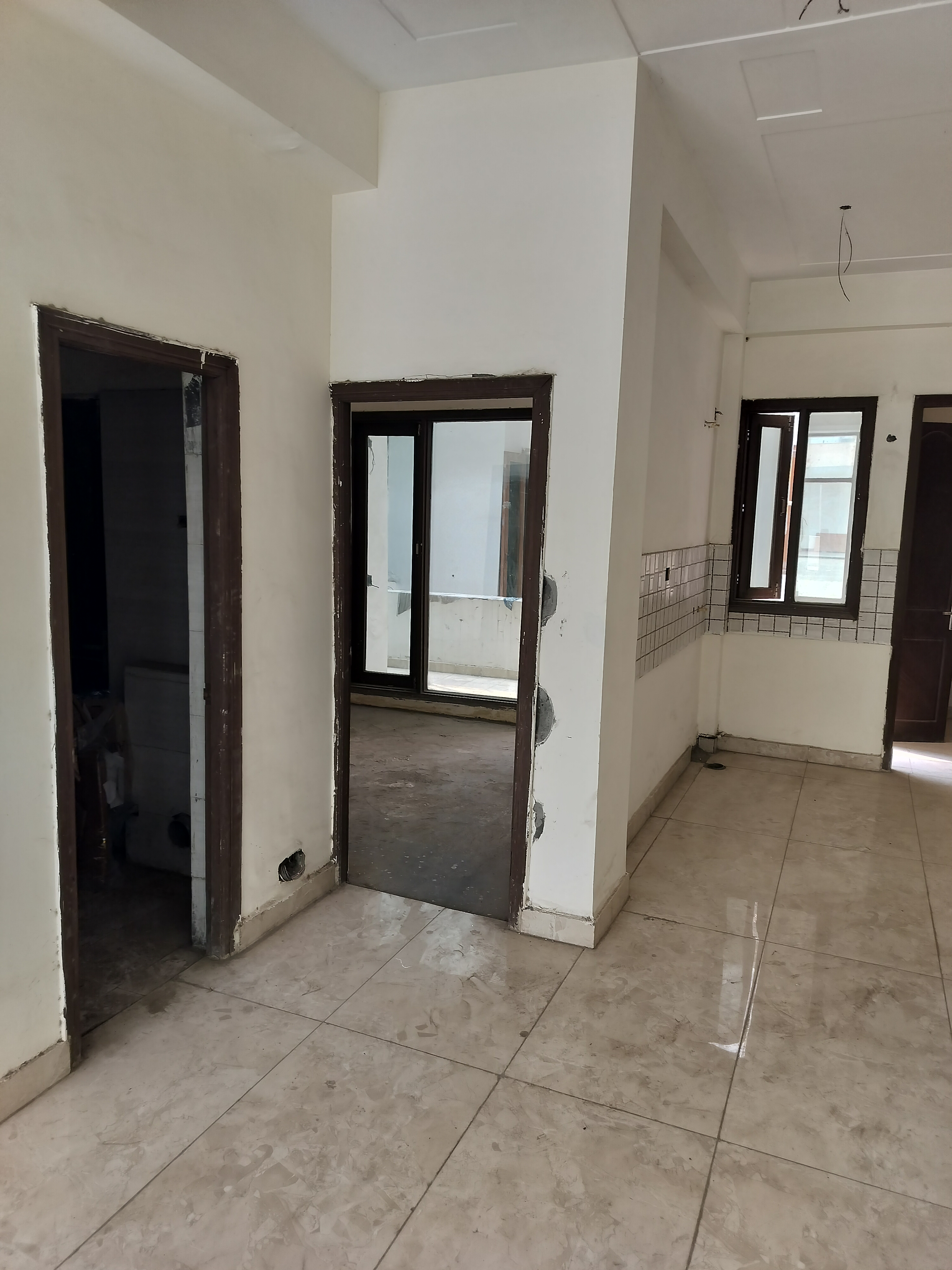 3 BHK + Pooja Room Apartment For Sale in Amrapali Golf Homes