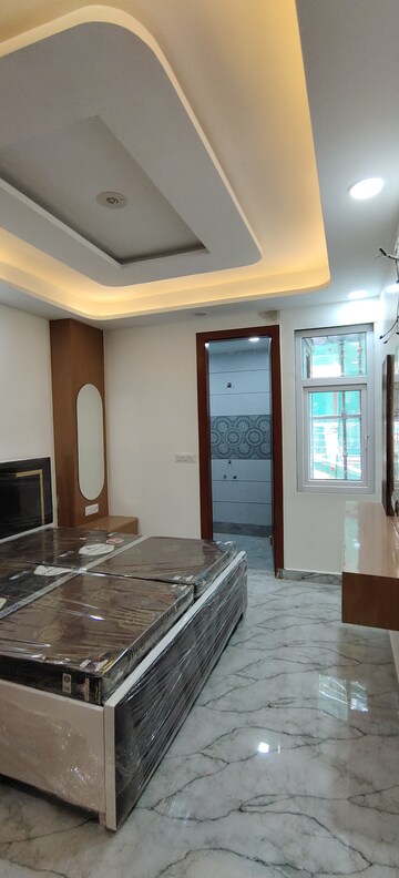 Building Lobby in 3 BHK Builder Floor at Kakrola – for Sale