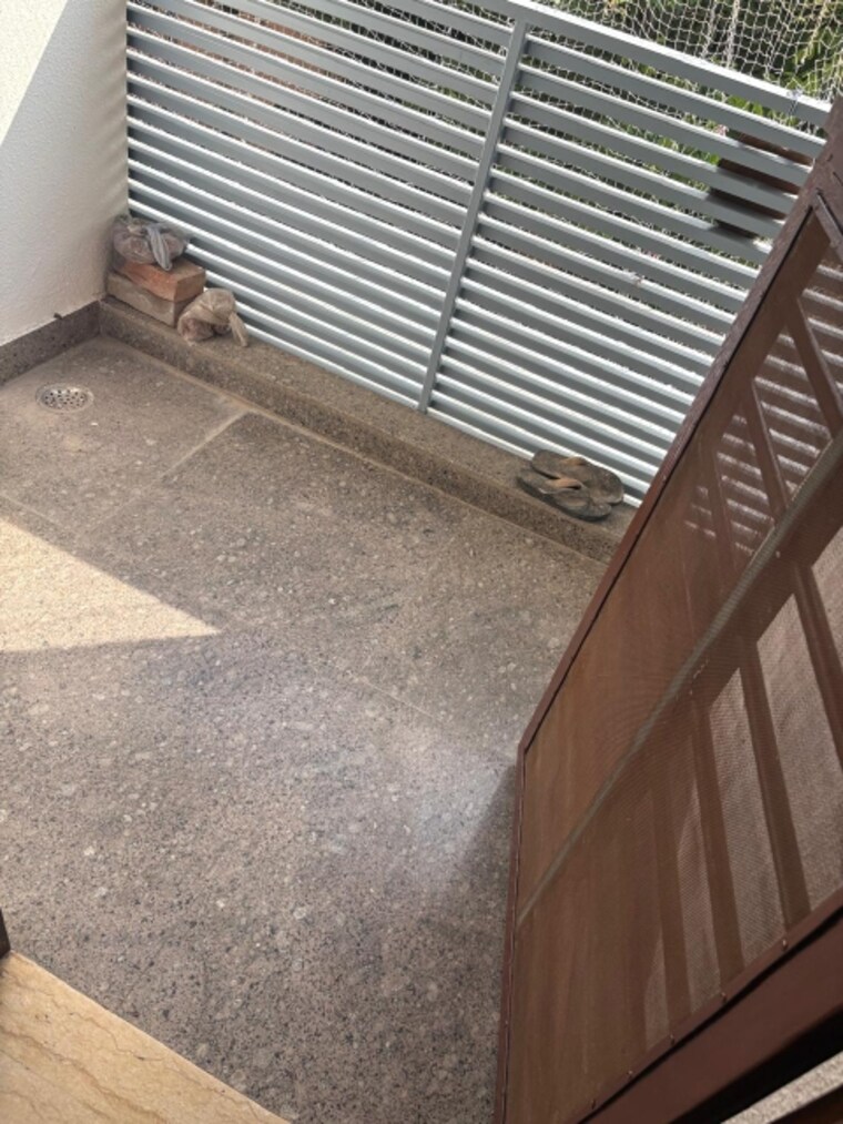 Entrance, kalkaji 2 Bedroom 1000 Sq.Ft. Apartment In Kalkaji Delhi 9229440