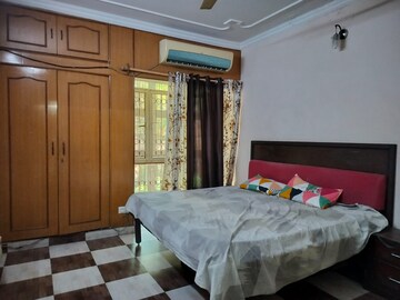 Bedroom in 4 BHK Apartment at Sarita Vihar – for Rent