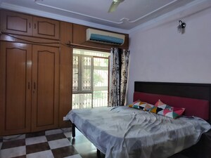 Bedroom in 4 BHK Apartment at Sarita Vihar – for Rent