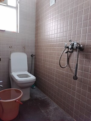 Bathroom in 2.5 BHK Apartment at Sarita Vihar – for Rent