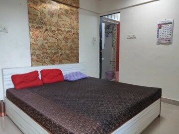 Bedroom in 2 BHK Apartment at Amaltas CHS Vasant Vihar, Vasant Vihar – for Rent