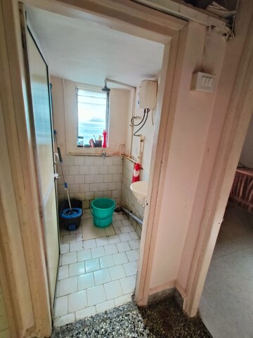 Bathroom in 1 RK Apartment at Rajesh Park View, Santacruz East – for Rent
