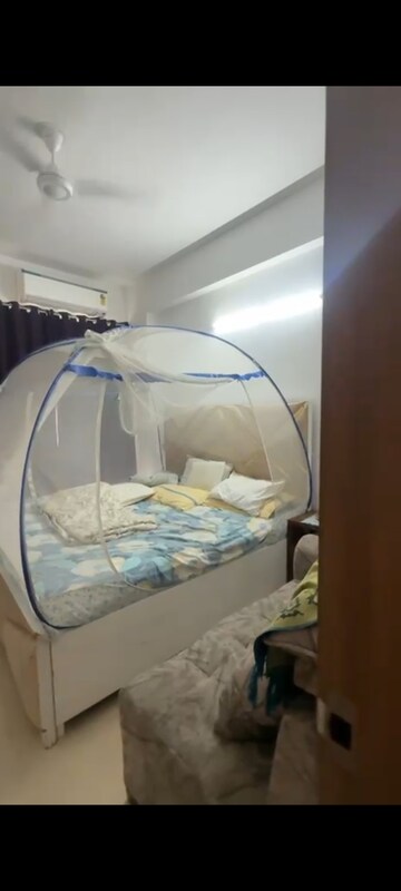 Room in 3.5 BHK Apartment at ATS Nobility, Sector 4 Greater Noida – for Sale