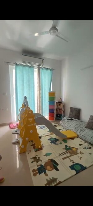 Room in 3.5 BHK Apartment at ATS Nobility, Sector 4 Greater Noida – for Sale