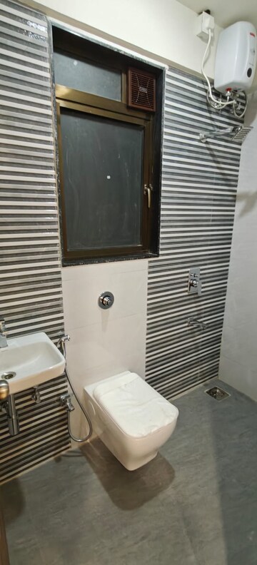 Attached Bathroom in 3 BHK Apartment at Fortune Heritage, Bandra West – for Rent