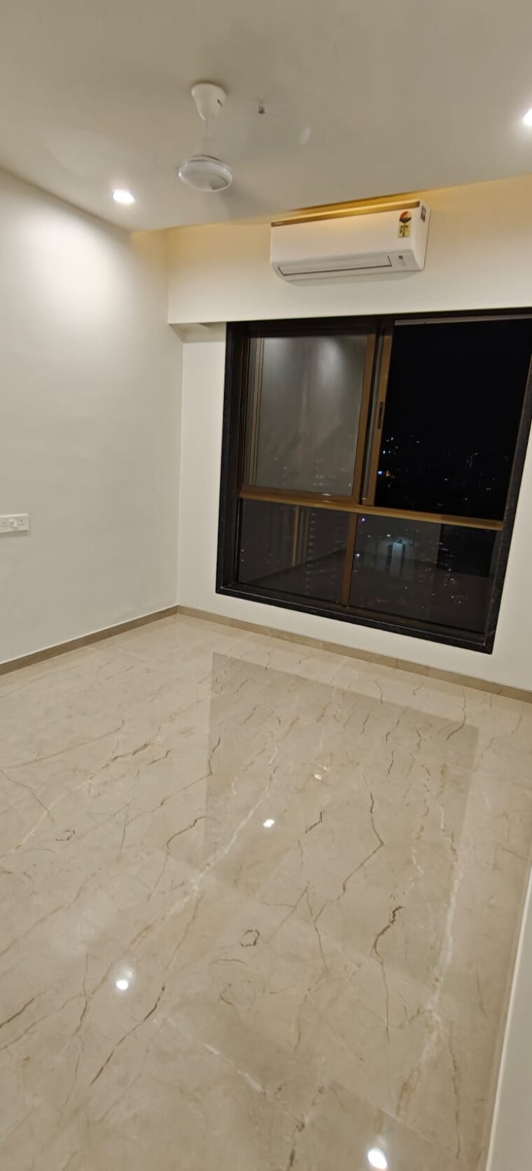 Room, fortune-heritage 3 Bedroom 1250 Sq.Ft. Apartment In Bandra West Mumbai 9229516