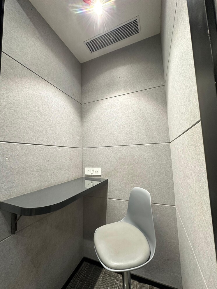 Bathroom, the-iconic-corenthum Commercial Office Space 1605 Sq.Ft. In Sector 62 Noida 9229515
