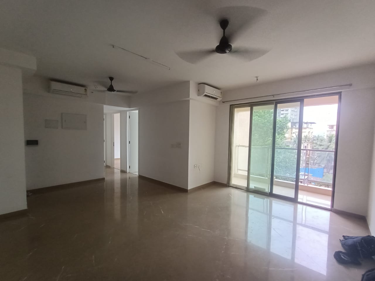 3 BHK + Pooja Room Apartment For Rent in Runwal Bliss