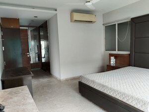 3 BHK Apartment For Rent in Vaswani Belvedere, Bandra West