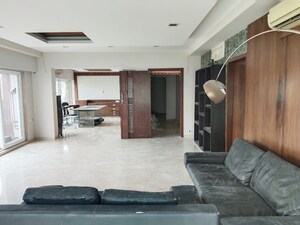 Living Room in 3 BHK Apartment at Vaswani Belvedere, Bandra West – for Rent