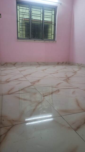 Room in 3 BHK Apartment at Kristi Villa, Chinar Park – for Rent