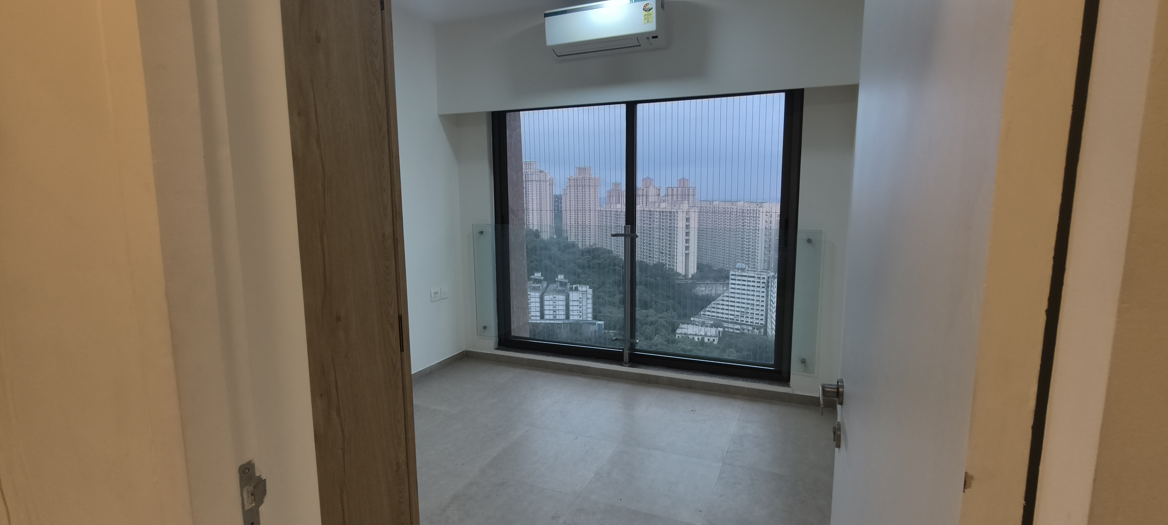 1 BHK Apartment For Rent in Kanakia Silicon Valley