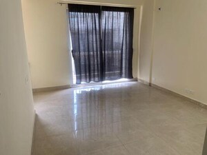 Room in 3 BHK Builder Floor at Signature Global Park 4 and 5, Sohna Sector 36 – for Rent