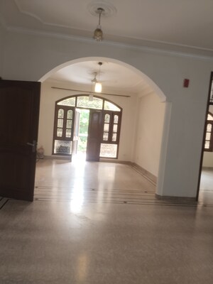 Building Lobby in 3 BHK Builder Floor at Jasola Vihar – for Rent