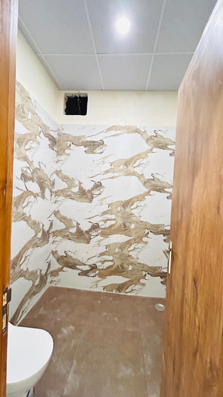 Bathroom, sector 56 2 Bedroom 1260 Sq.Ft. Villa In Sector 56 Noida 9229704