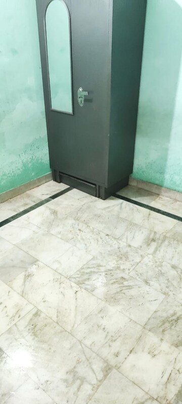 2 BHK Independent House For Rent in Vikas Nagar