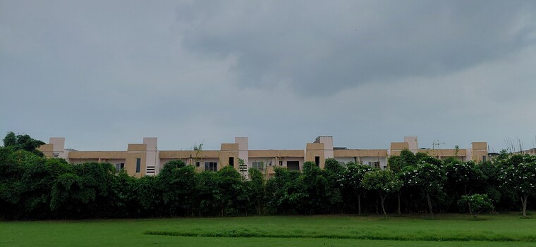 Exterior View, supertech-golf-country-plots  200 Sq.Yd. Plot In Sector 22b Yamuna Expressway Greater Noida 9229720