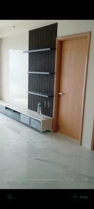 Room in 4 BHK Builder Floor at DLF Alameda, Sector 73 – for Sale